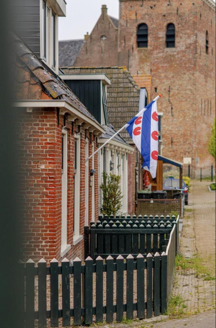 Gezellig En Knus Huisje Vlakbij Het Wad Holwerd Exterior photo